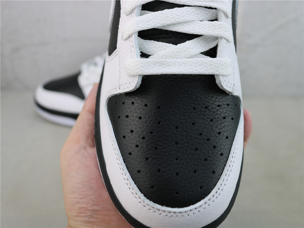 M Batch Nike Dunk Low Retro Reverse Panda FD9064-011